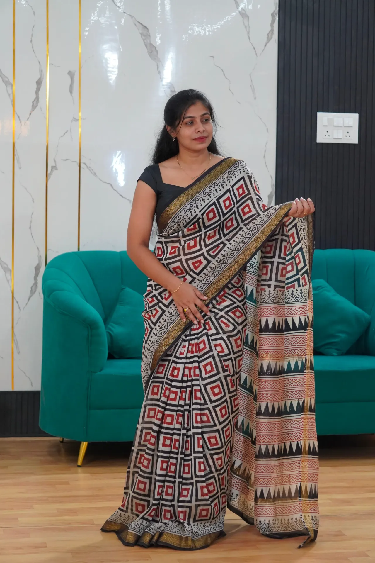 Maheshwari silk with multi colour boxes