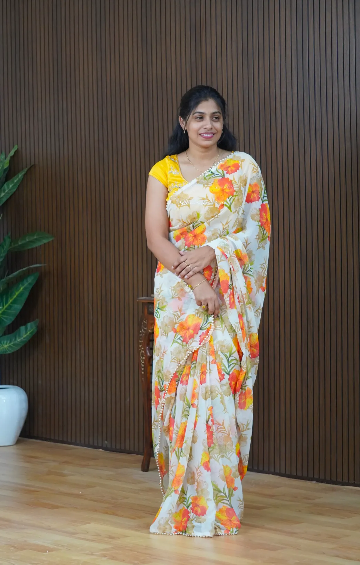 [FFF111] Soft georgette beige and organge floral