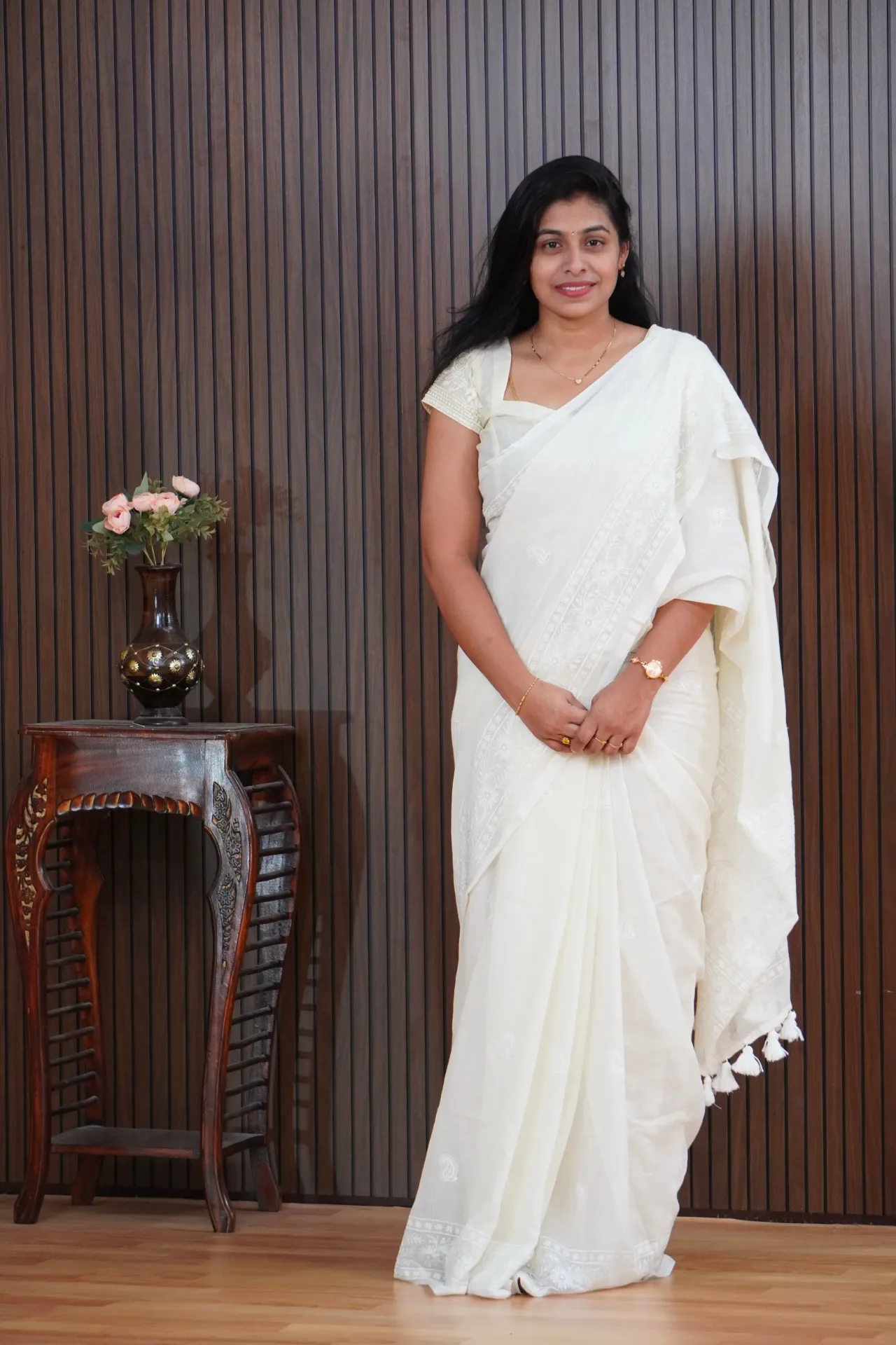 Pure mulcotton with chikankari work