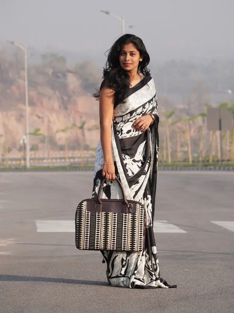 Black & White Kalamkari Satin Silk Saree with Handmade Tassels - Timeless Grace"