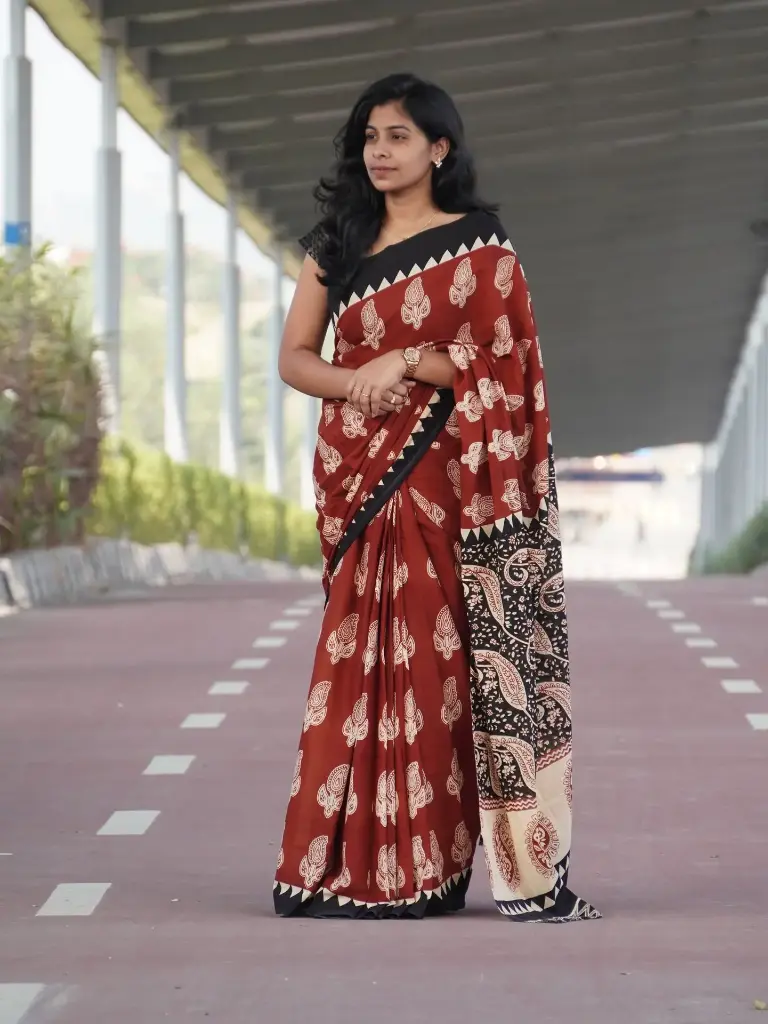 Maroon Mulmul Cotton Saree | Handwork Beige Floral Design | Premium