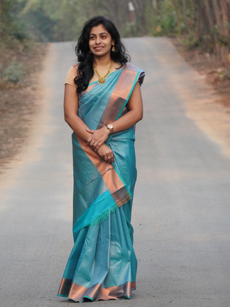 Elite Bridal Fancy Silk Saree | Samuthrika Wedding Style with Rich Pallu & Contrast Blouse