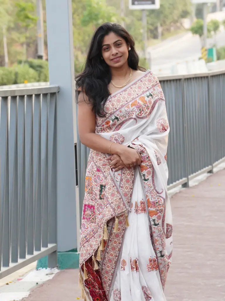 Pure Rajwadi Pashmina Silk Weaving Saree | Kashmiri Thread Pallu | Hand Dyed with Fancy Tassels & Zari Border (Unstitched, No)