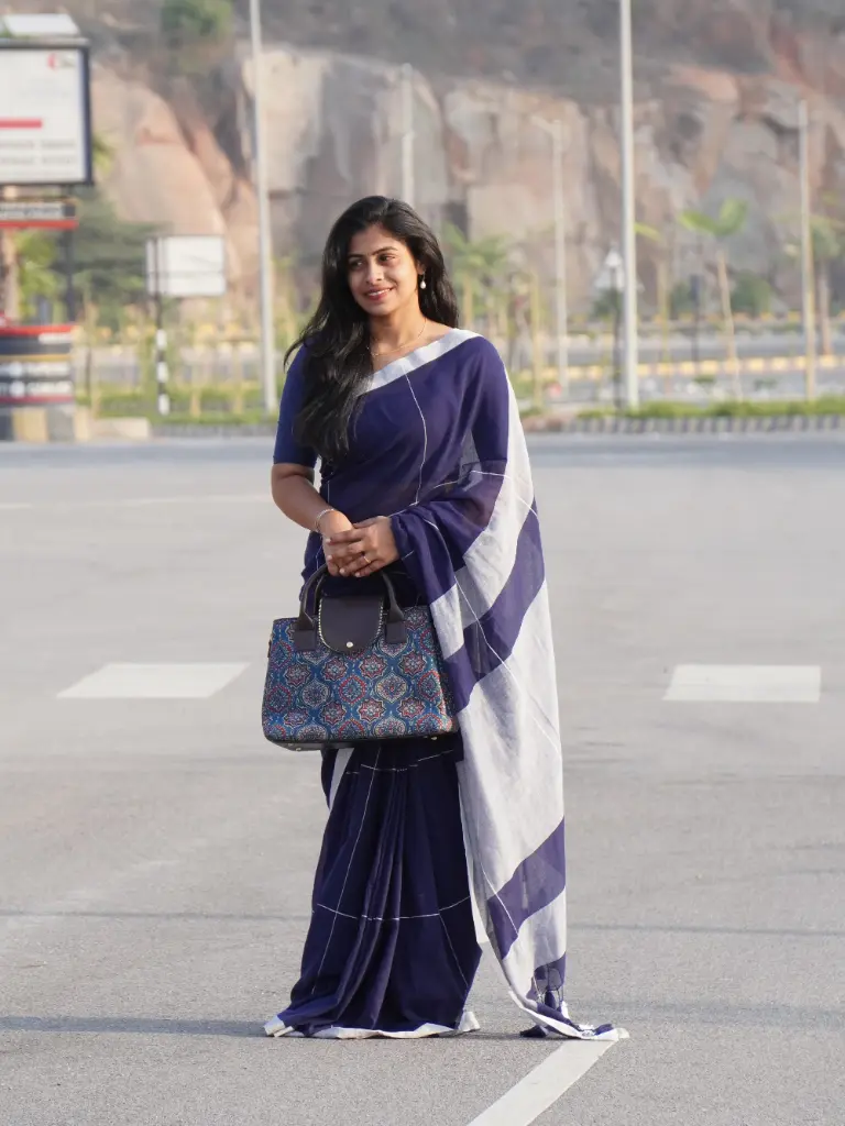 Hand loom Pure Cotton Stylish Saree (Unstitched, No)