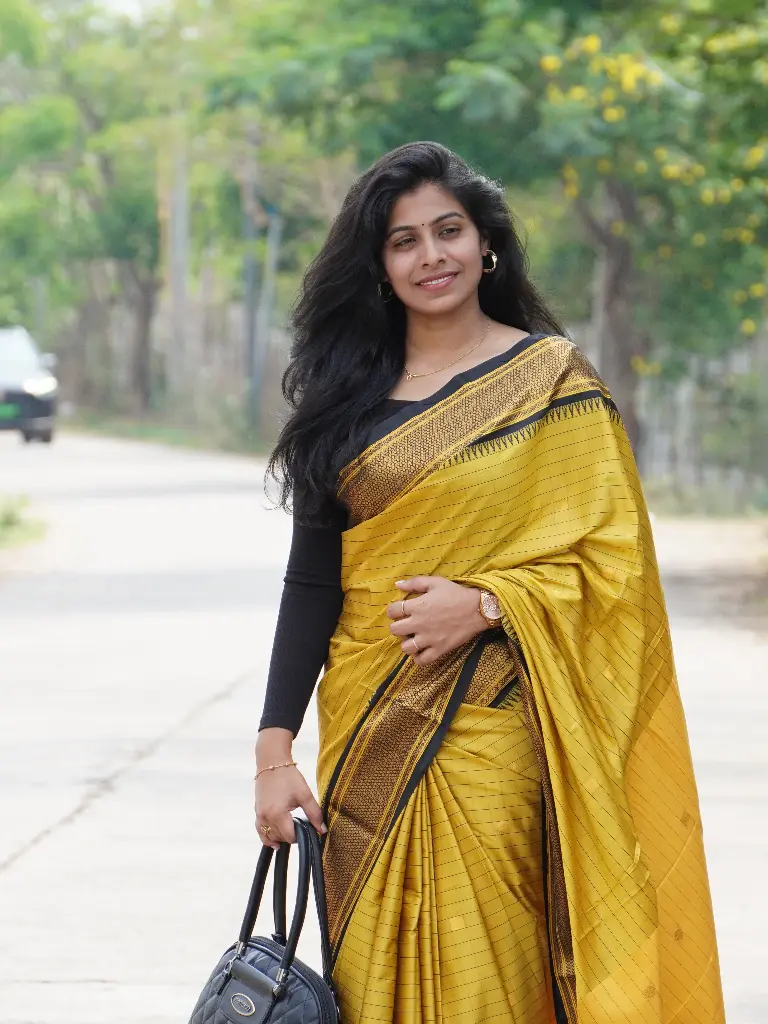 Designer Soft Silk Saree | Sequin Detailing | Partywear with Blouse  (Unstitched, No)