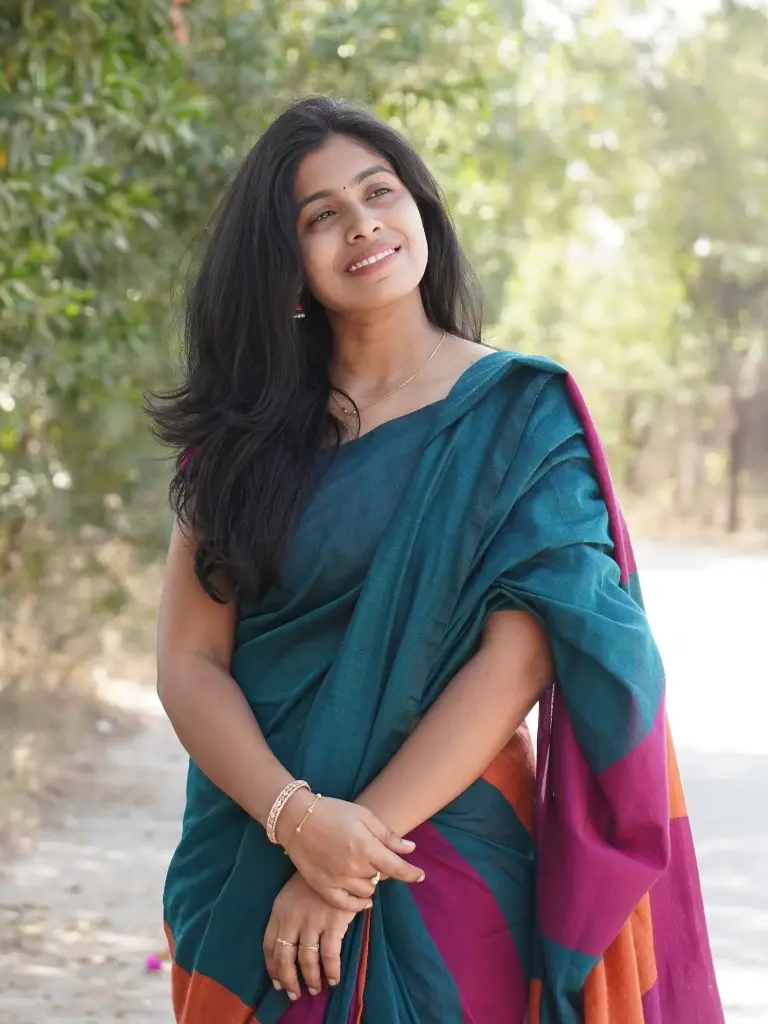 Shop Pure Khadi Cotton Sarees Online – Handloom Elegance in Pink, Green & Maroon (Unstitched, No)