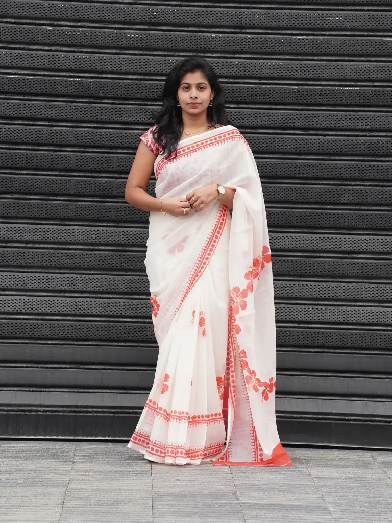 Exquisite White Chanderi Cotton Saree with Red Flower Border (Unstitched, No)