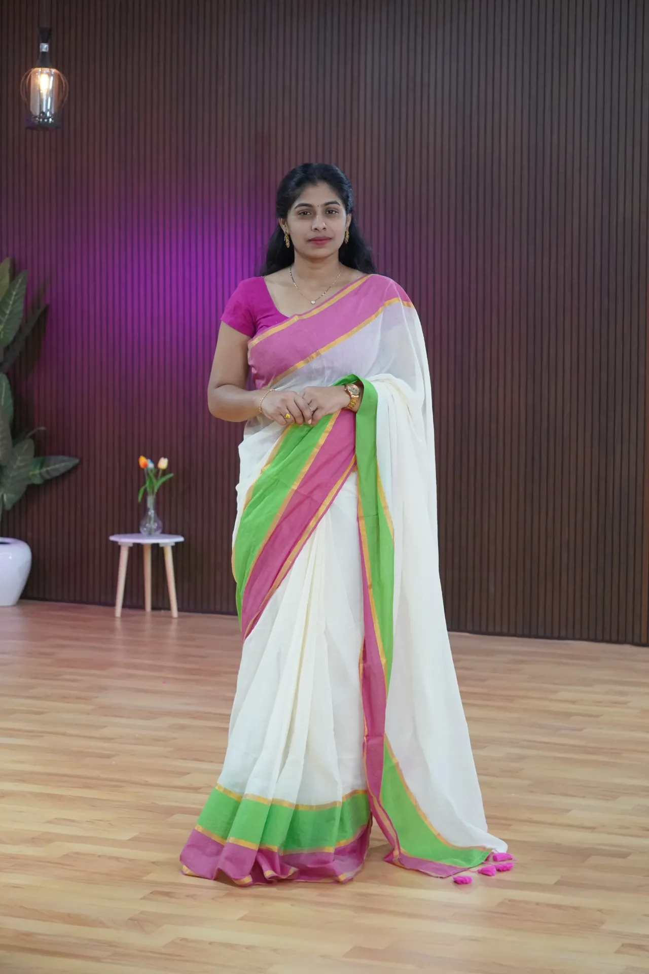 Traditional border mul cotton saree